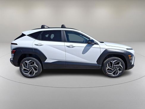 New 2026 Hyundai Kona SEL Premium image 8