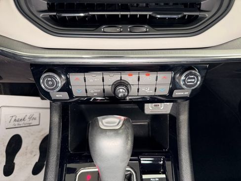 Used 2024 Jeep Compass Limited AWD/4WD image 12