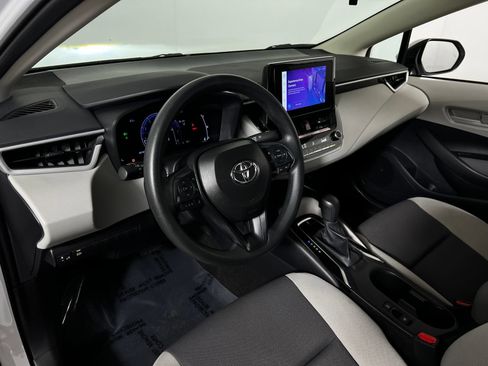 Certified 2026 Toyota Corolla LE FWD image 12