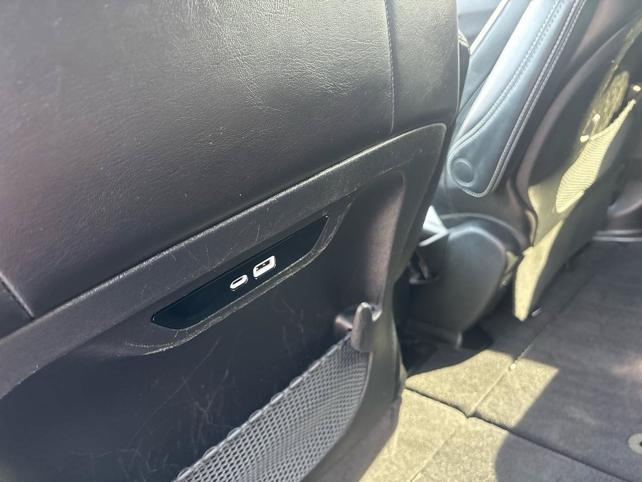 Used 2025 Chrysler Pacifica Select FWD image 28