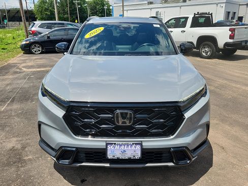 Used 2025 Honda CR-V Sport image 2