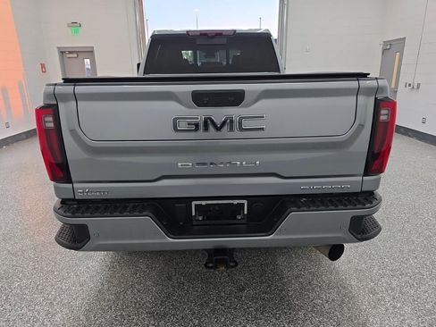 Used 2024 GMC Sierra 2500 Denali Ultimate image 4
