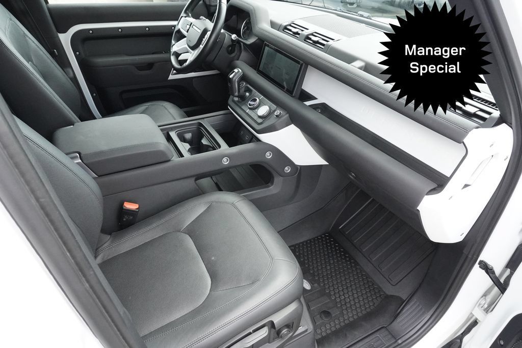 Used 2023 Land Rover Defender 110 S AWD/4WD image 22