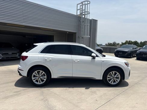 Certified 2025 Audi Q3 2.0T Premium w/ Convenience Package AWD/4WD image 6