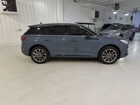 Used 2023 Lincoln Corsair Grand Touring w/ Equipment Group 302A AWD/4WD image 6