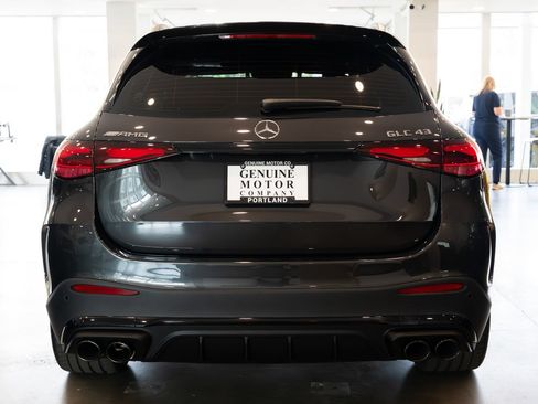 Used 2024 Mercedes-Benz GLC 43 AMG 4MATIC image 5