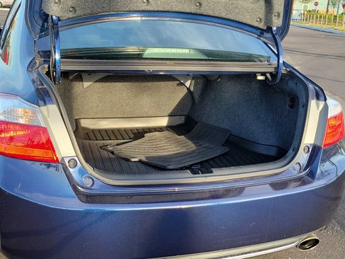 Used 2015 Honda Accord EX image 30