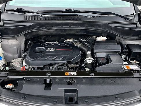 Used 2018 Hyundai Santa Fe Sport 2.0T image 11