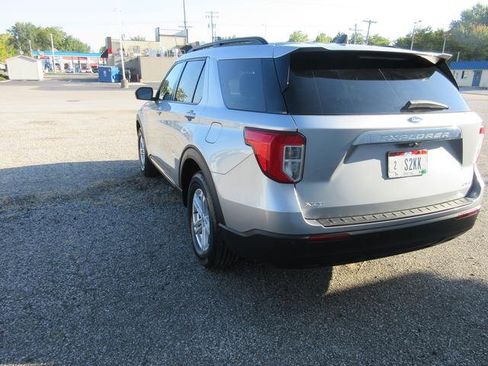 Certified 2022 Ford Explorer XLT image 5