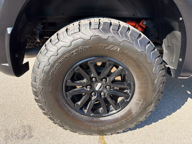 Used 2025 Ford F150 Raptor AWD/4WD image 35