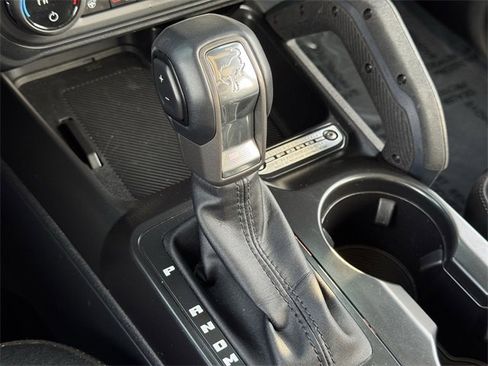 Used 2025 Ford Bronco Badlands image 20