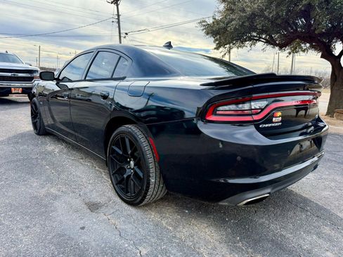 Used 2015 Dodge Charger R/T w/ Plus Group image 5