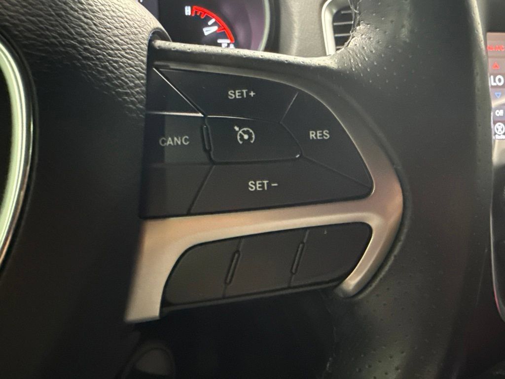 Used 2020 Dodge Durango SXT RWD image 20