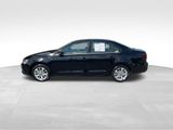 Used 2016 Volkswagen Jetta SE image 4