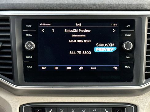 Used 2018 Volkswagen Atlas SE w/ R-Line Package AWD/4WD image 14