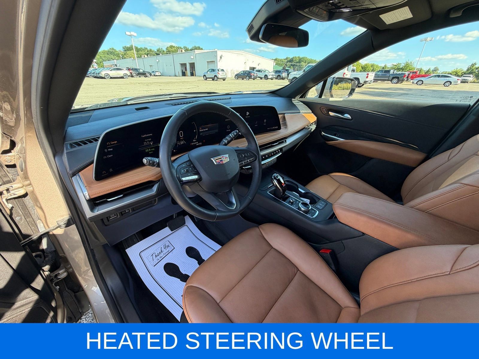 Used 2024 Cadillac XT4 Premium Luxury AWD/4WD image 17