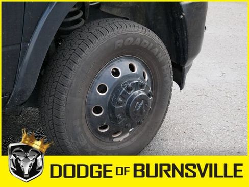 Used 2024 RAM 3500 Limited AWD/4WD image 12