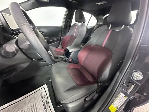 Used 2024 Toyota Corolla SE w/ SE Premium Package FWD image 20