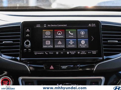 Used 2024 Honda Ridgeline Black Edition image 12