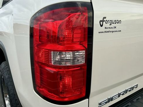 Used 2015 GMC Sierra 1500 SLT w/ SLT Crew Cab Value Package image 14