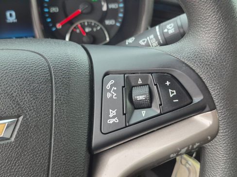 Used 2015 Chevrolet Malibu LT FWD image 19
