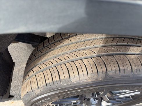 Used 2021 GMC Sierra 1500 Elevation w/ X31 Off-Road Package image 12