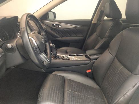 Used 2019 INFINITI Q50 Signature Edition w/ Cargo Package (L96) RWD image 17
