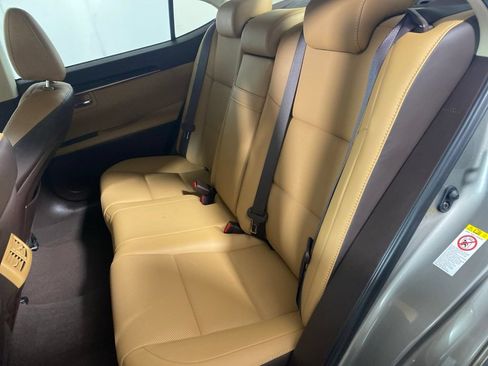 Used 2017 Lexus ES 350 FWD image 14
