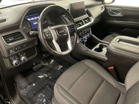 Used 2021 GMC Yukon SLE AWD/4WD image 4