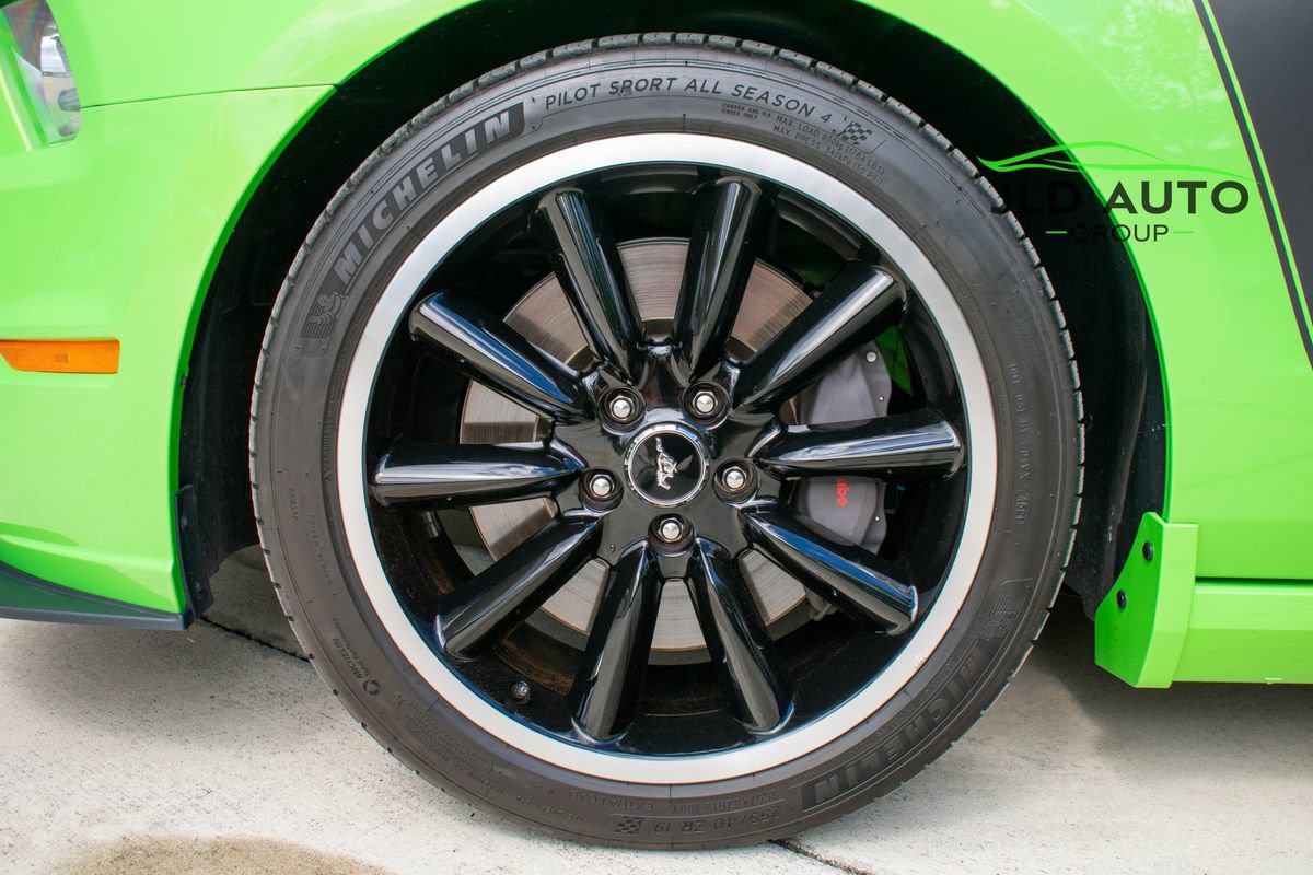 Used 2013 Ford Mustang Boss 302 w/ Boss 302 Accessory Pkg RWD image 26