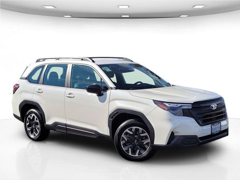 Used 2026 Subaru Forester AWD/4WD image 2