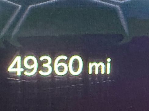 Used 2024 Jeep Compass Limited image 8