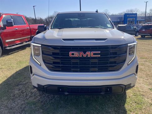 New 2026 GMC Sierra 1500 Pro w/ Graphite Edition image 9