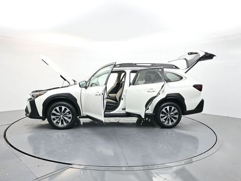 Used 2024 Subaru Outback Limited XT AWD/4WD image 41