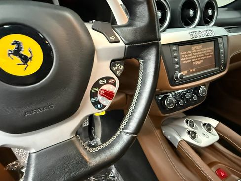 Used 2012 Ferrari FF AWD/4WD image 43