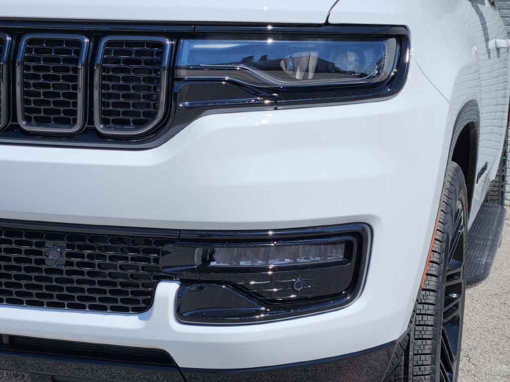 New 2025 Jeep Wagoneer Series II w/ Convenience Group I AWD/4WD image 7