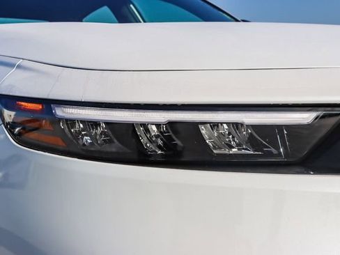 Used 2025 Honda Accord Sport image 12