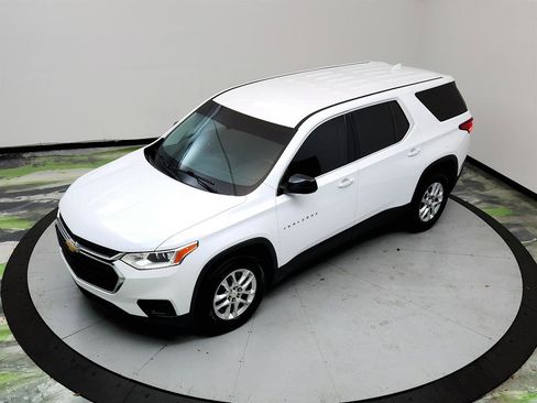 Used 2019 Chevrolet Traverse LS FWD image 31