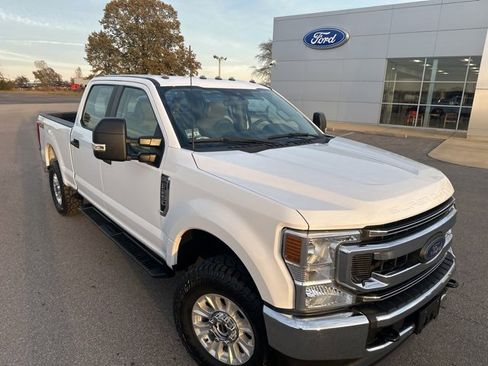 Used 2022 Ford F250 XL w/ STX Appearance Package image 4