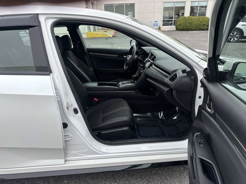 Used 2021 Honda Civic Sport image 15