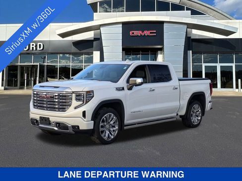 Used 2024 GMC Sierra 1500 Denali image 9