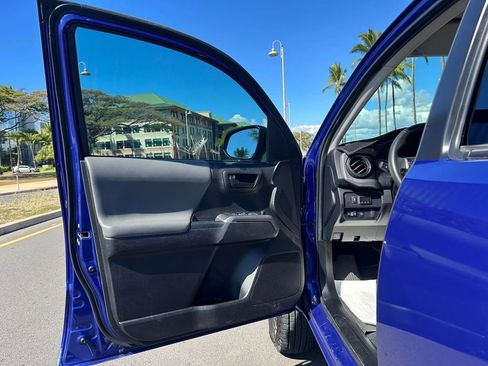 Used 2022 Toyota Tacoma SR5 image 13