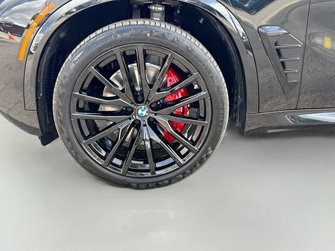 New 2026 BMW X5 xDrive40i w/ M Sport Package AWD/4WD image 42