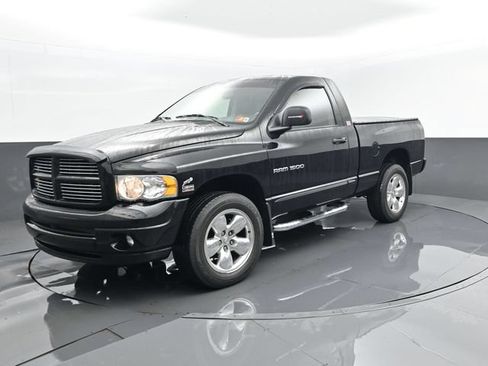 Used 2005 Dodge Ram 1500 Truck SLT w/ Sport Appearance Group AWD/4WD image 2