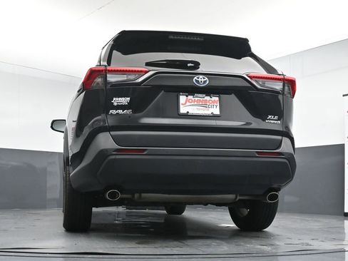 Used 2024 Toyota RAV4 XLE Premium w/ Weather Package AWD/4WD image 41