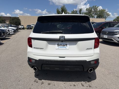 Certified 2023 Honda Passport EX-L image 5