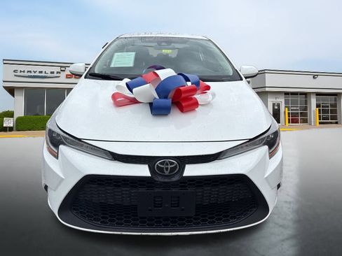 Used 2022 Toyota Corolla LE image 8