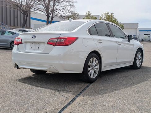 Used 2017 Subaru Legacy 2.5i Premium image 5