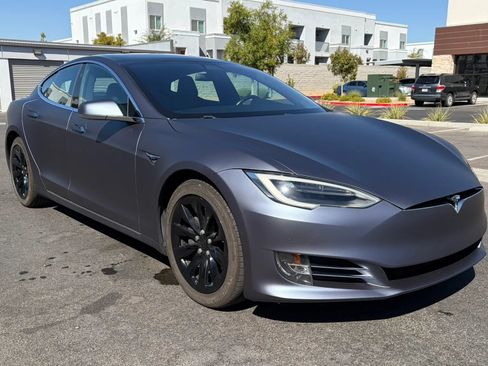 Used 2018 Tesla Model S 75D AWD/4WD image 7
