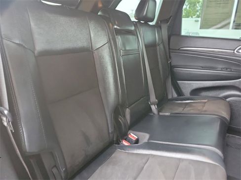 Used 2020 Jeep Grand Cherokee Laredo w/ Laredo X Package image 27